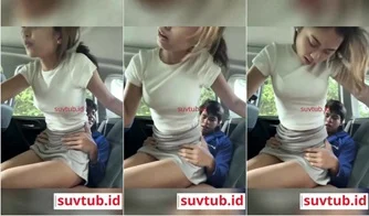 Dua Sejoli Udah Gak Tahan Langsung Ngentot Dimobil